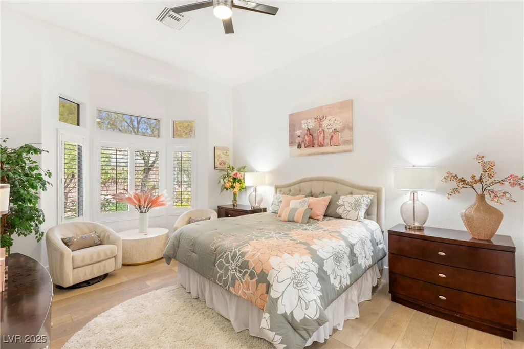 10404 Long Leaf, Las Vegas, NV 89134
