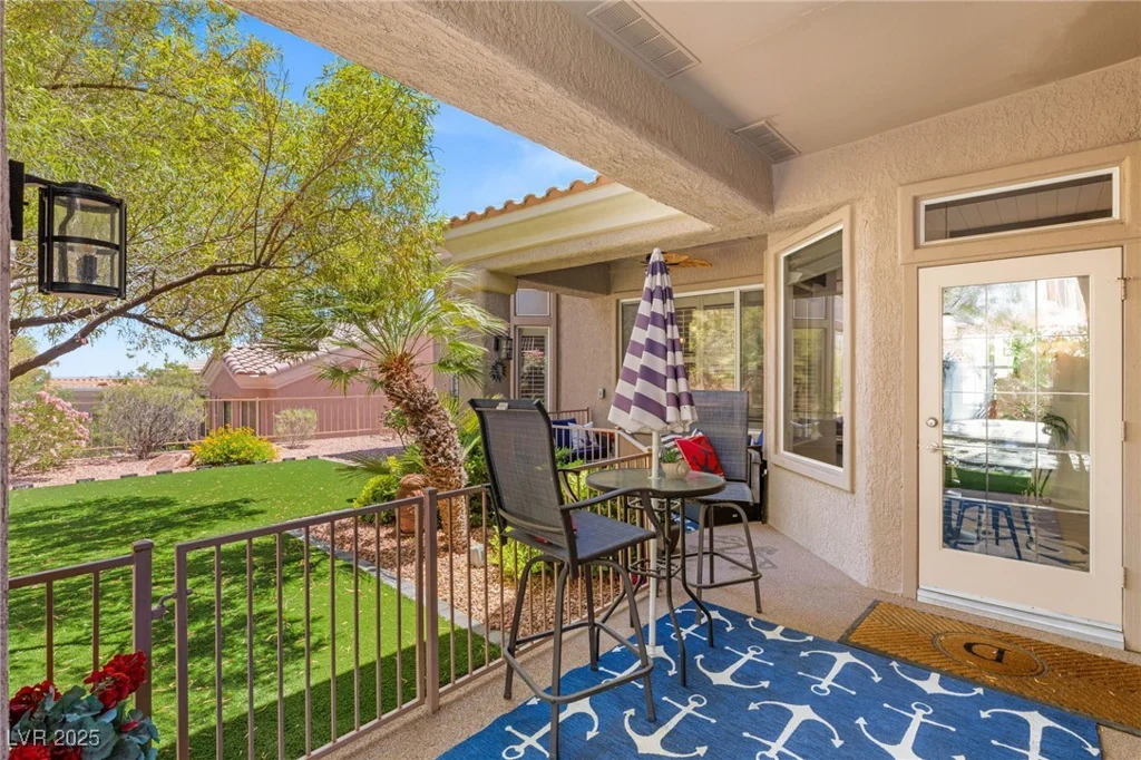 10404 Long Leaf, Las Vegas, NV 89134