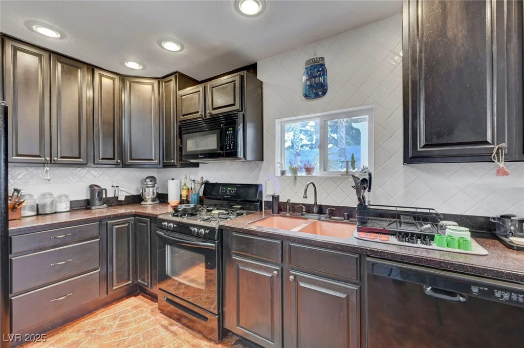 218 Comanche, Henderson, NV 89074