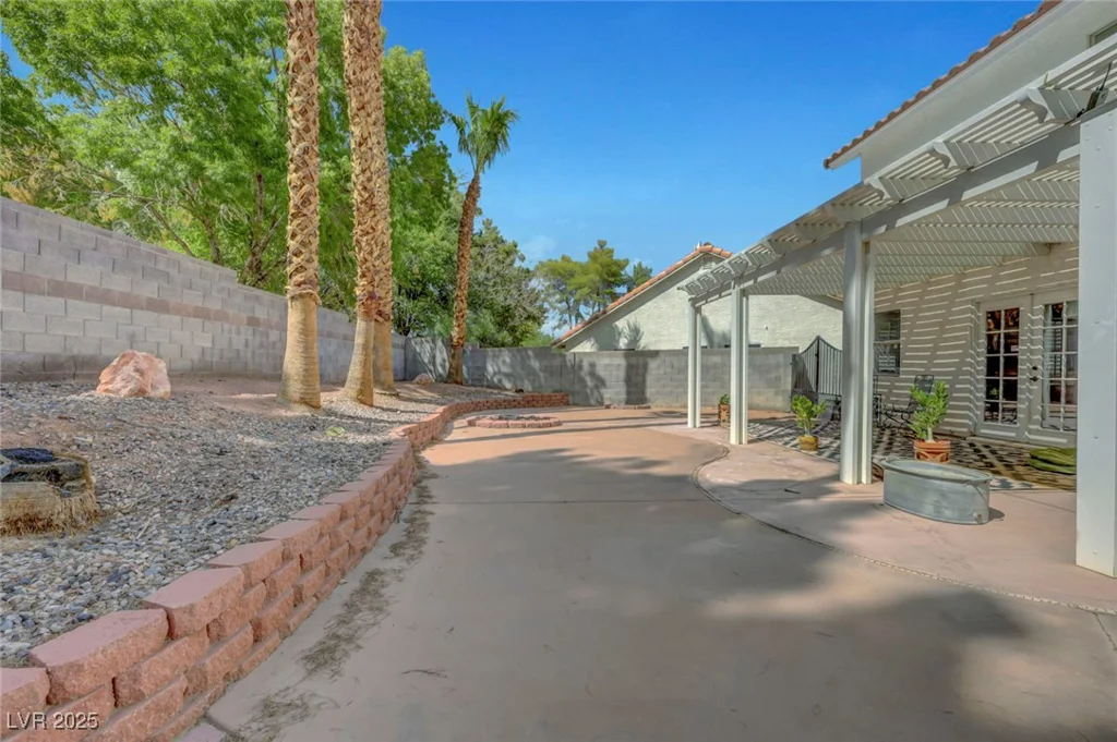 218 Comanche, Henderson, NV 89074