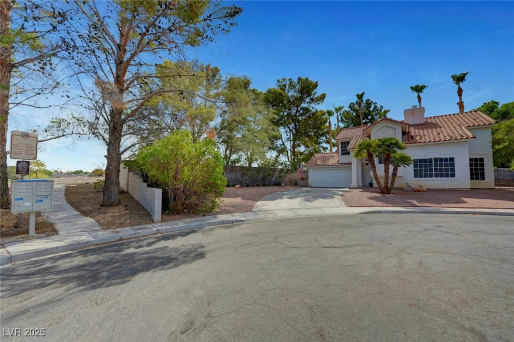 218 Comanche, Henderson, NV 89074
