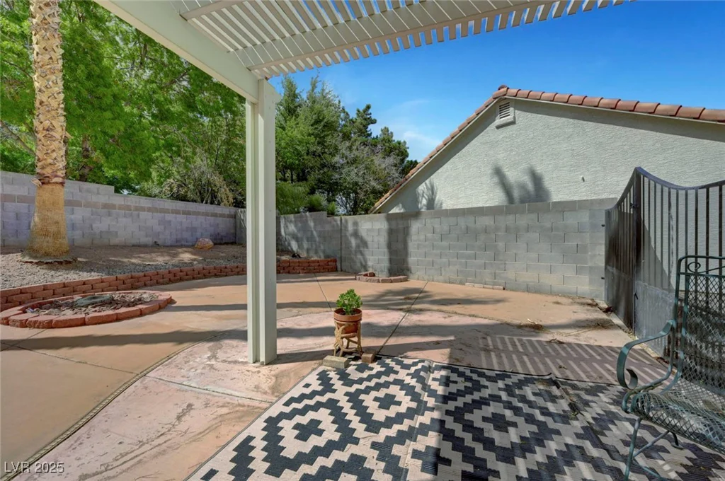 218 Comanche, Henderson, NV 89074