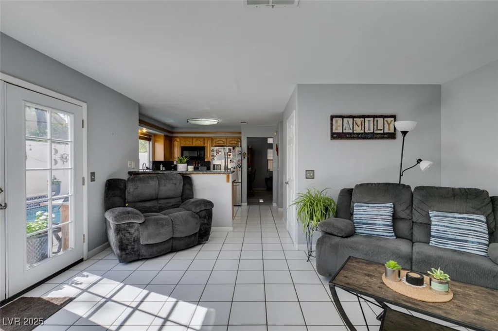 2187 Eaglecloud, Henderson, NV 89074