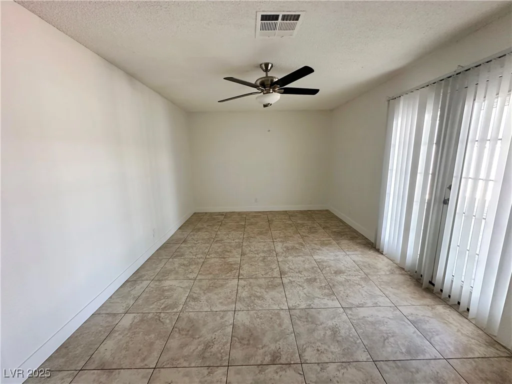 5380 Tunis, Las Vegas, NV 89122
