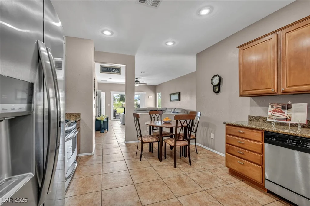 7537 Chaffinch, North Las Vegas, NV 89084