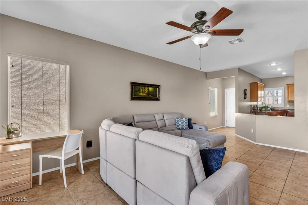 7537 Chaffinch, North Las Vegas, NV 89084