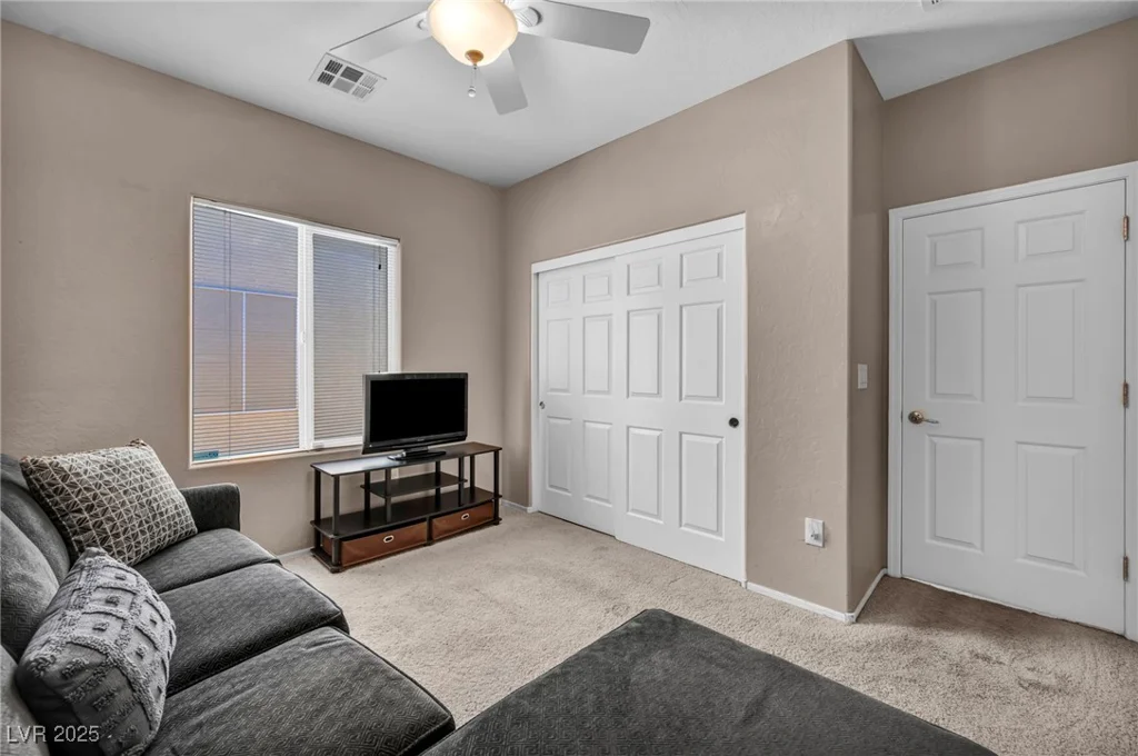 7537 Chaffinch, North Las Vegas, NV 89084