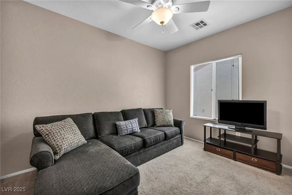 7537 Chaffinch, North Las Vegas, NV 89084