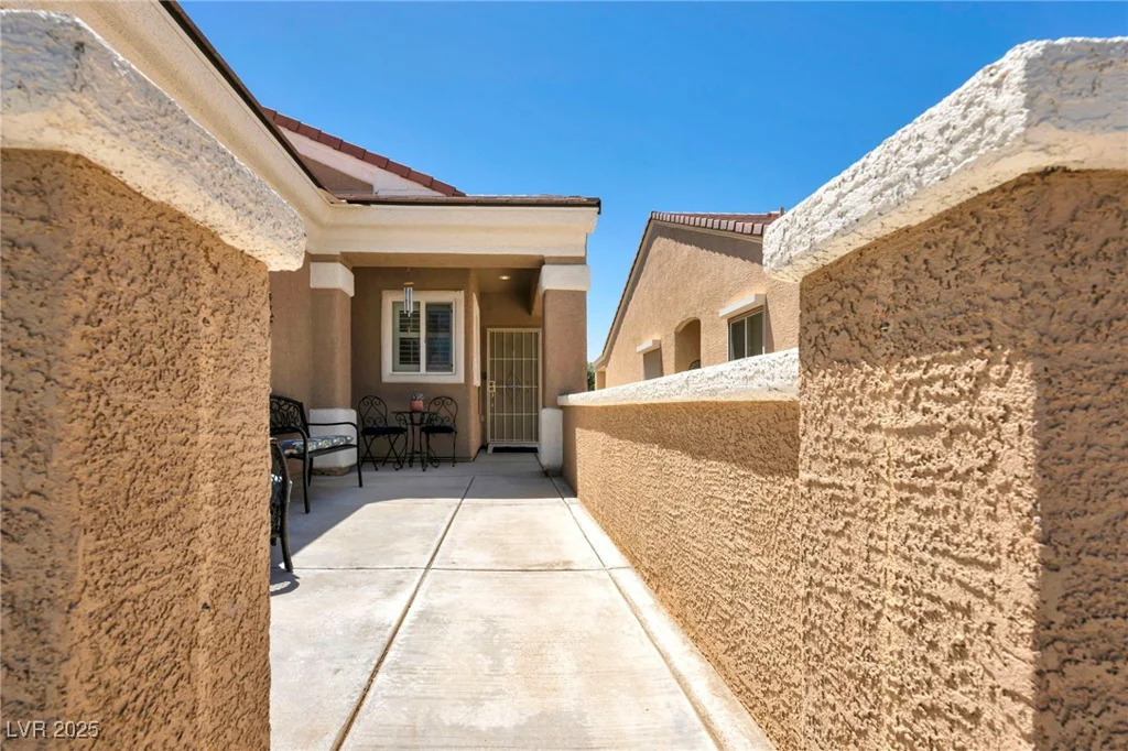 7537 Chaffinch, North Las Vegas, NV 89084