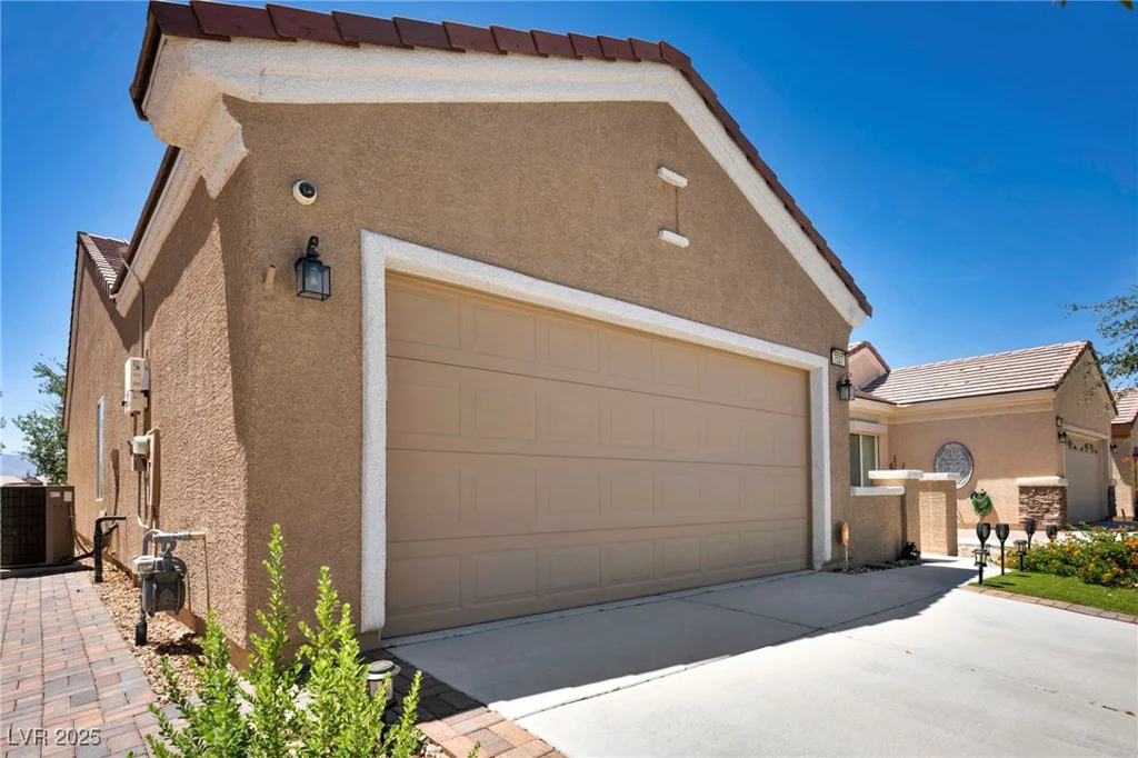 7537 Chaffinch, North Las Vegas, NV 89084