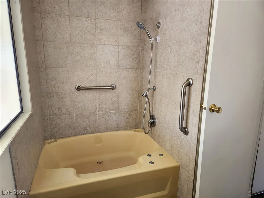 3262 Del Monte, Laughlin, NV 89029