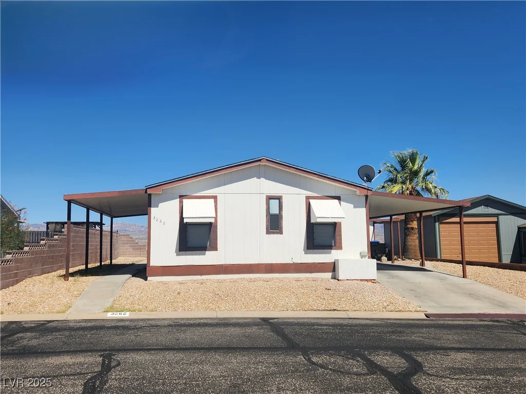 3262 Del Monte, Laughlin, NV 89029