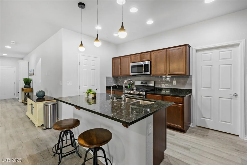 1866 Montefiore, Henderson, NV 89044