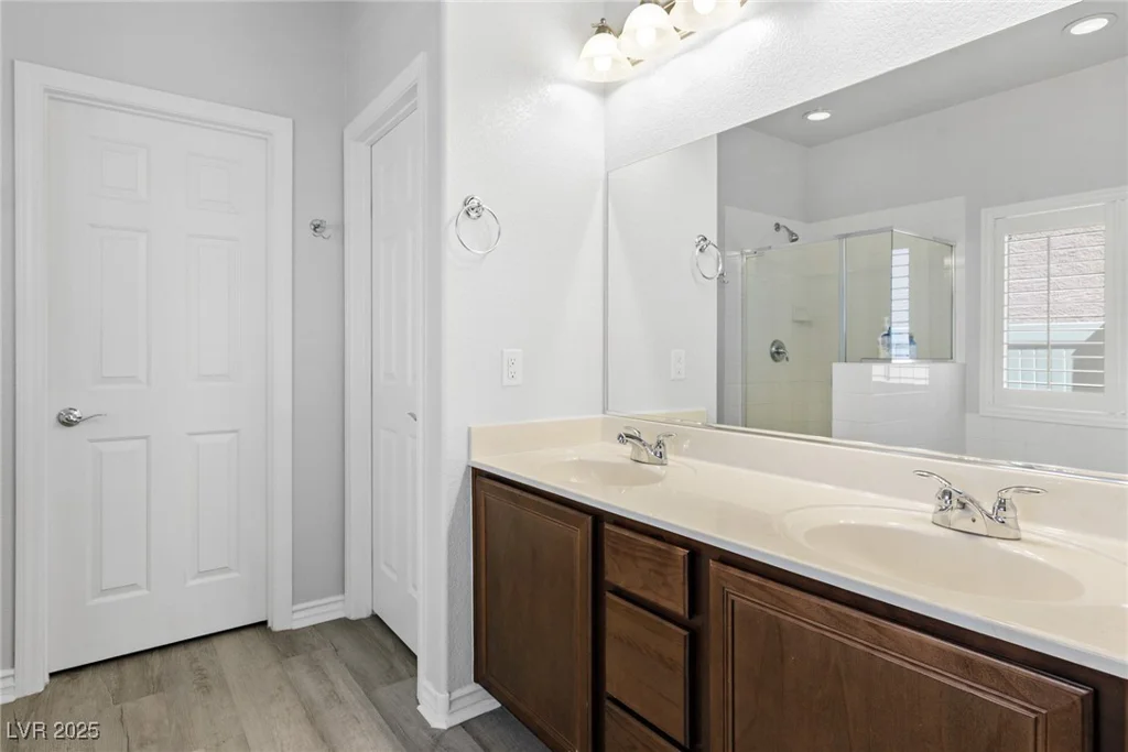 1866 Montefiore, Henderson, NV 89044