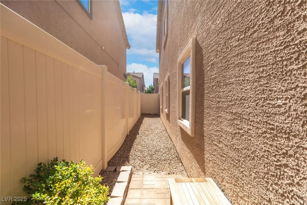 1866 Montefiore, Henderson, NV 89044