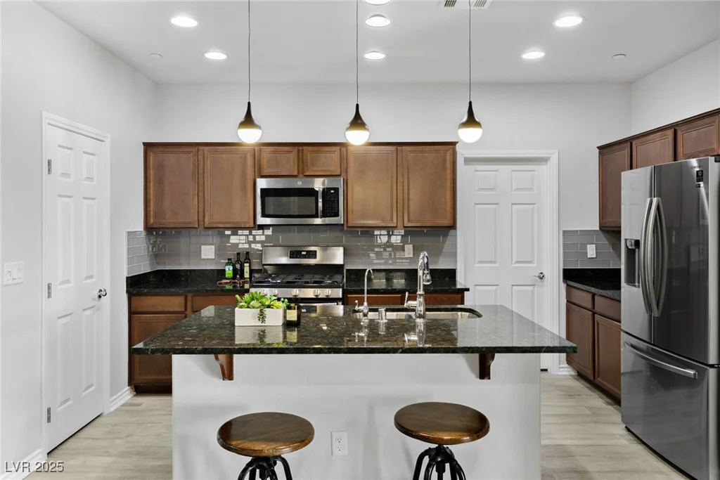 1866 Montefiore, Henderson, NV 89044
