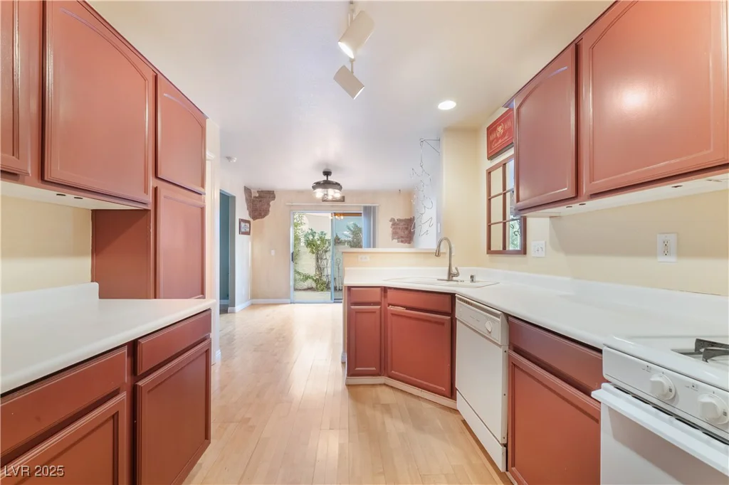 214 Bastrop, Henderson, NV 89074