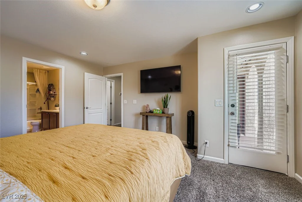 10557 Shiny Skies, Las Vegas, NV 89129