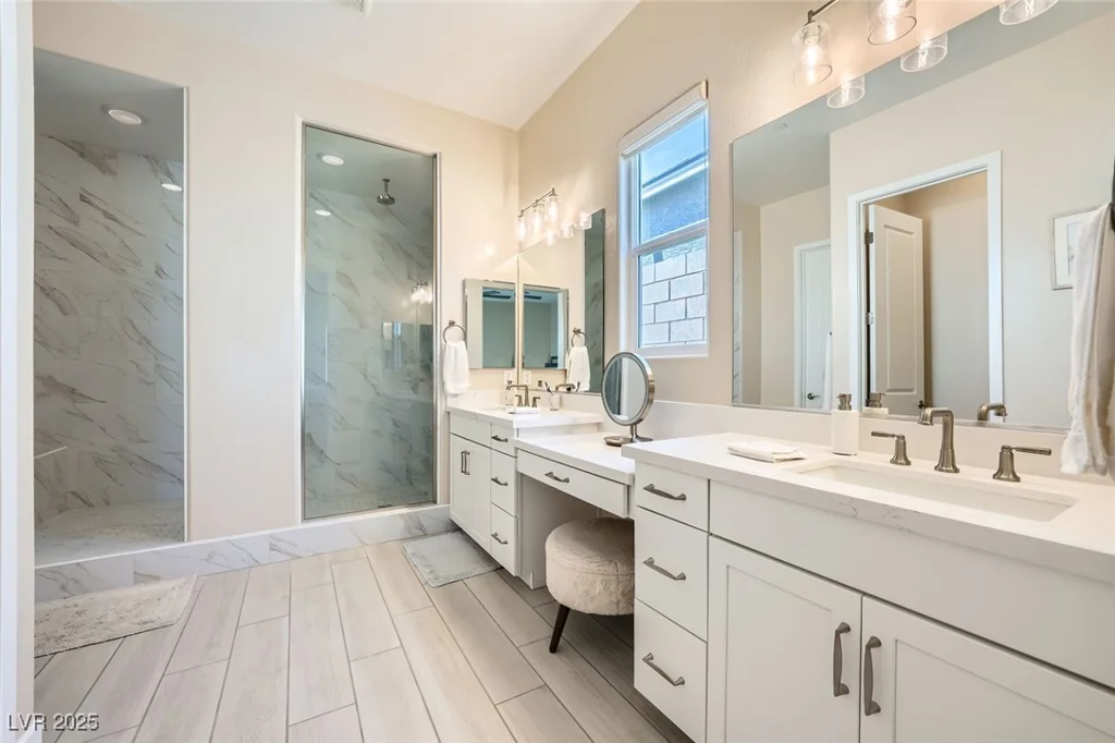 10960 Doresta, Las Vegas, NV 89166