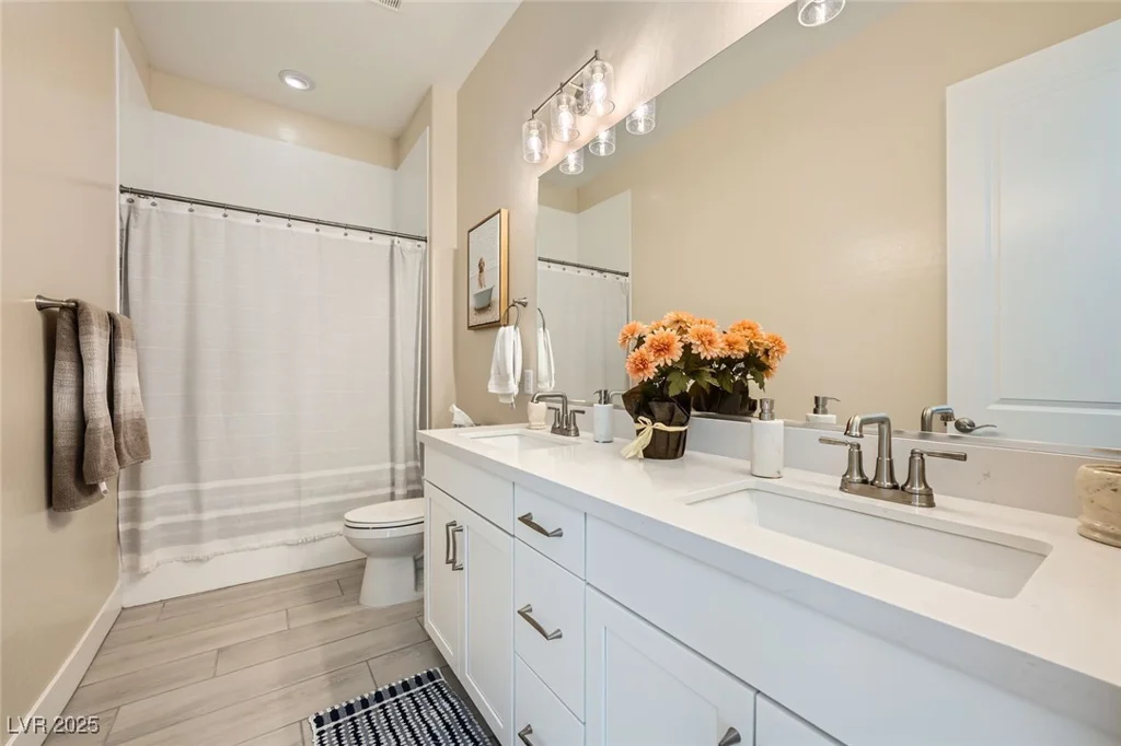 10960 Doresta, Las Vegas, NV 89166