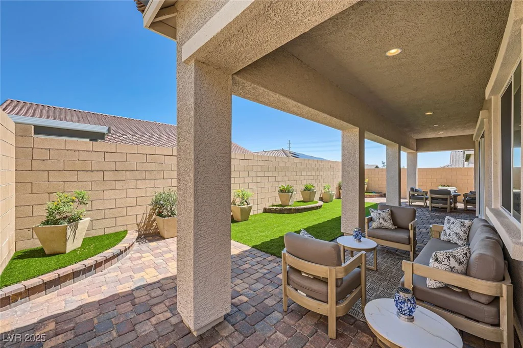 10960 Doresta, Las Vegas, NV 89166