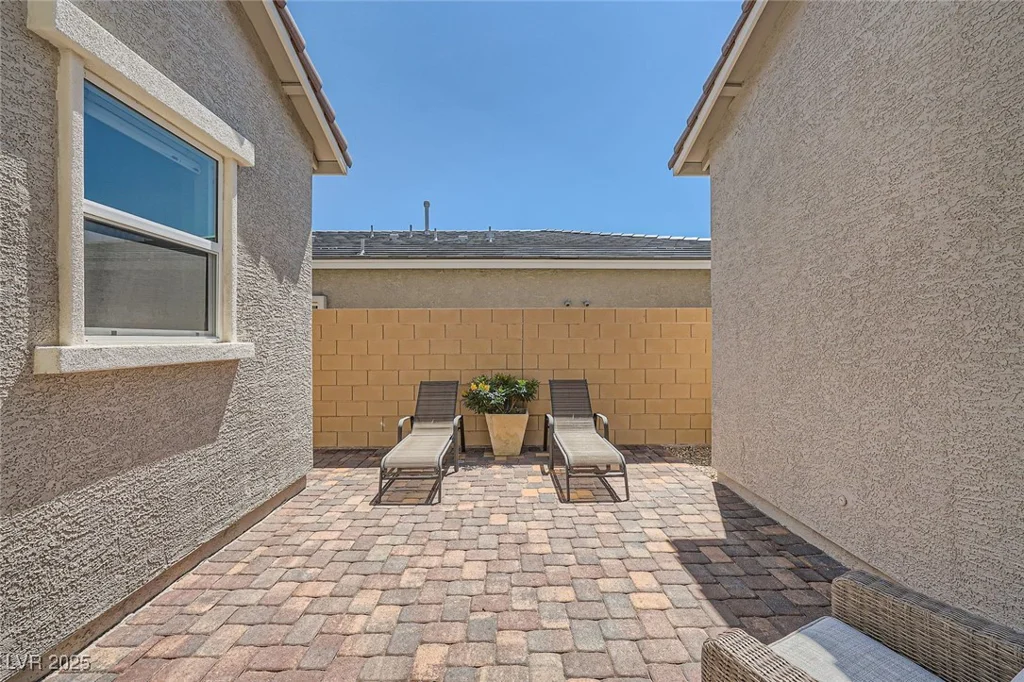 10960 Doresta, Las Vegas, NV 89166