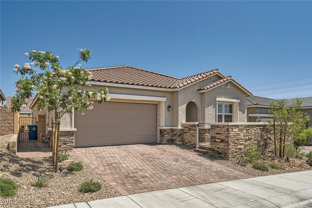 10960 Doresta, Las Vegas, NV 89166