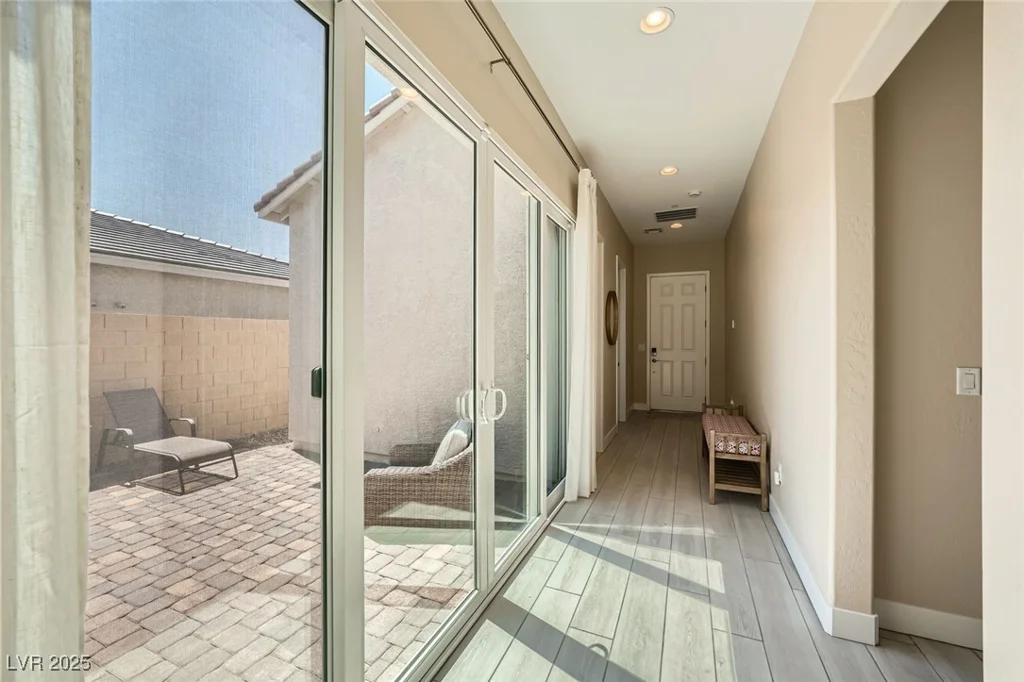 10960 Doresta, Las Vegas, NV 89166