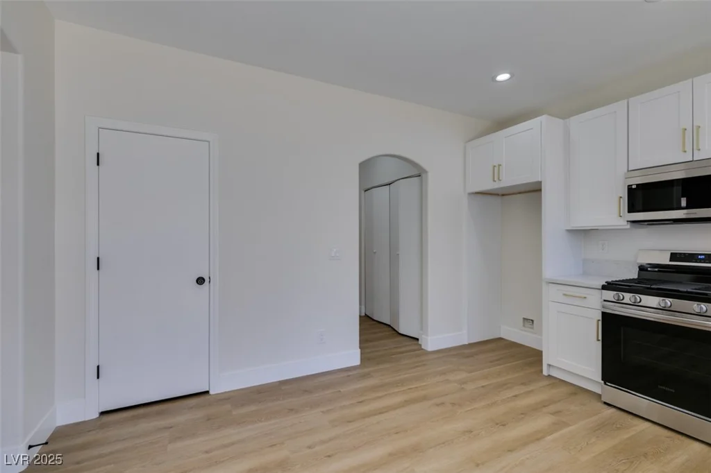 9950 Mystic Moss, Las Vegas, NV 89183