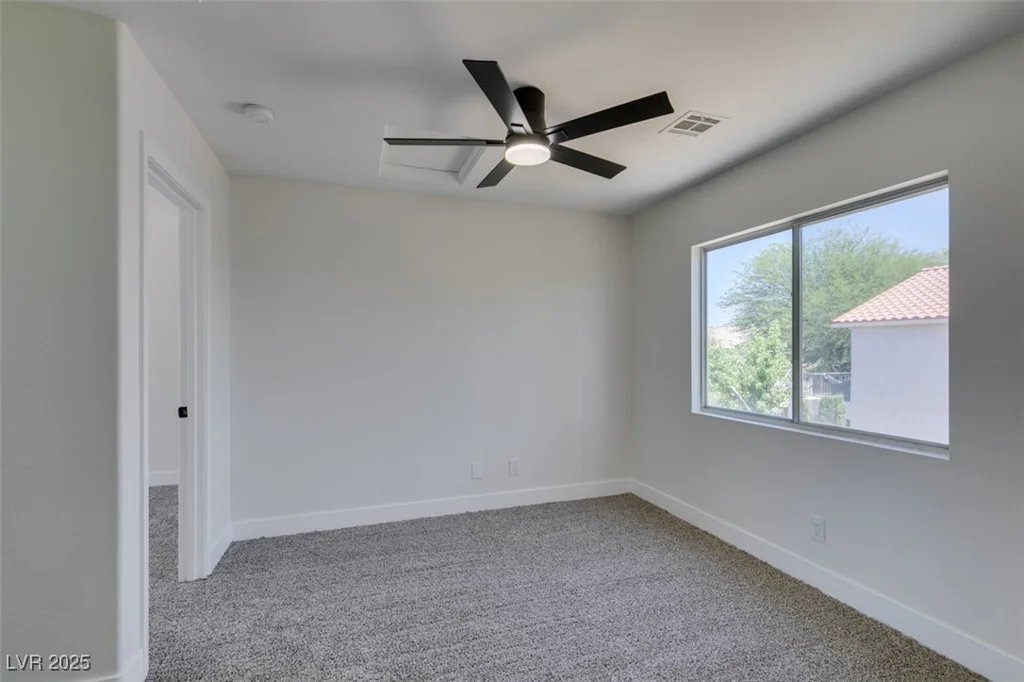 9950 Mystic Moss, Las Vegas, NV 89183