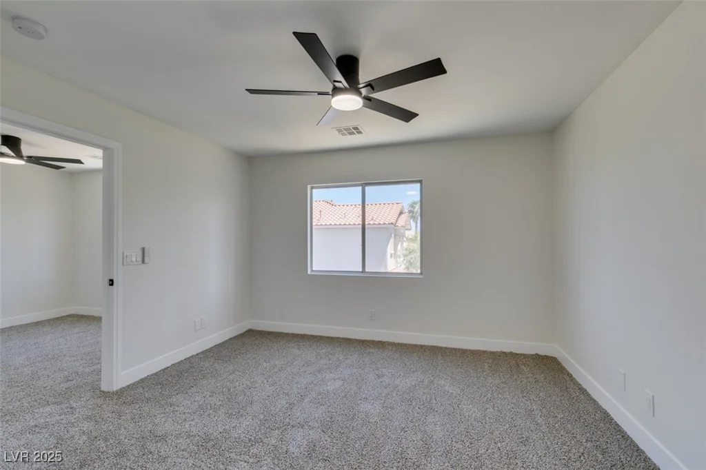 9950 Mystic Moss, Las Vegas, NV 89183