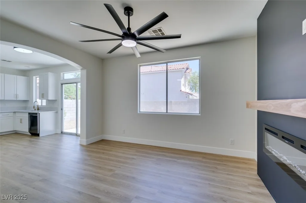 9950 Mystic Moss, Las Vegas, NV 89183