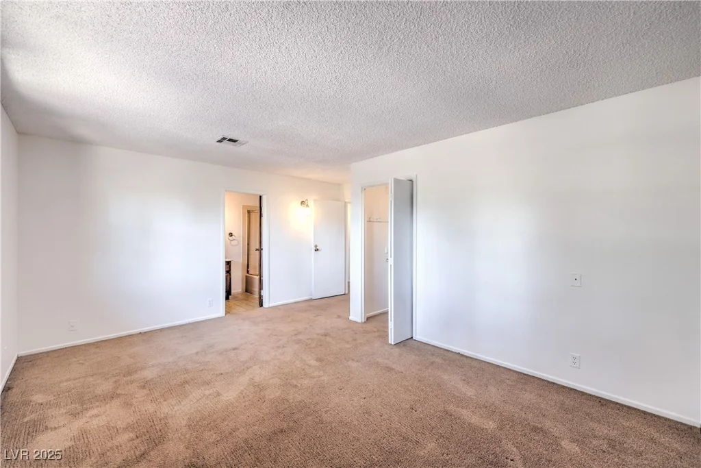 2300 Lindell, Las Vegas, NV 89146