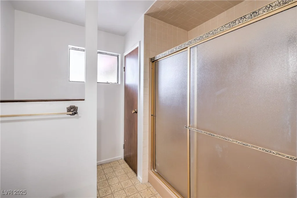 2300 Lindell, Las Vegas, NV 89146