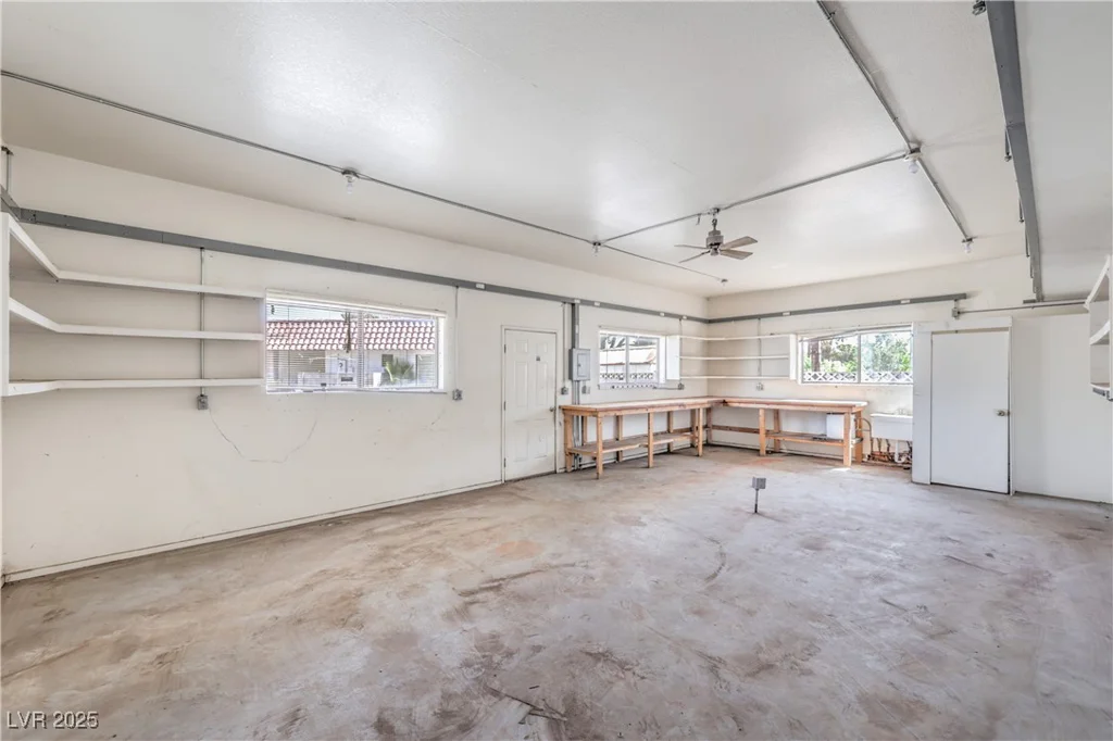 2300 Lindell, Las Vegas, NV 89146