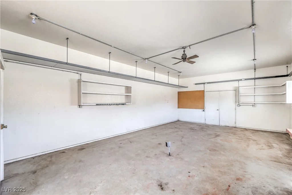 2300 Lindell, Las Vegas, NV 89146