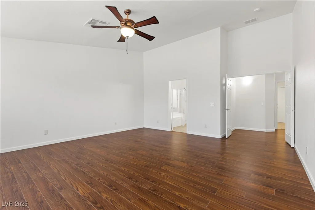 5577 Golden Leaf, Las Vegas, NV 89122