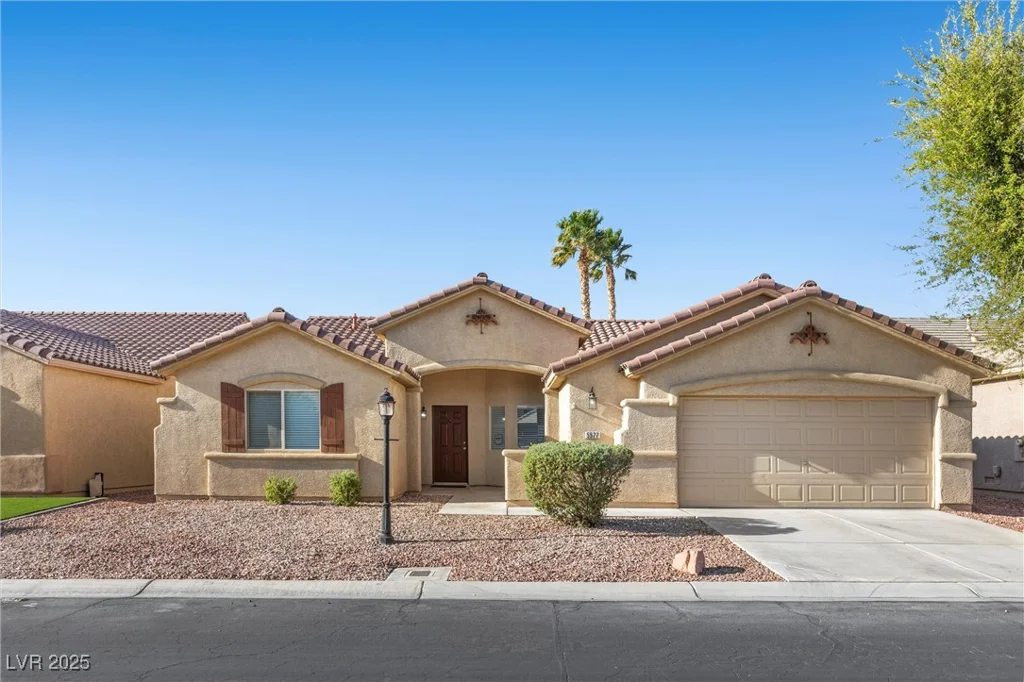 5577 Golden Leaf, Las Vegas, NV 89122