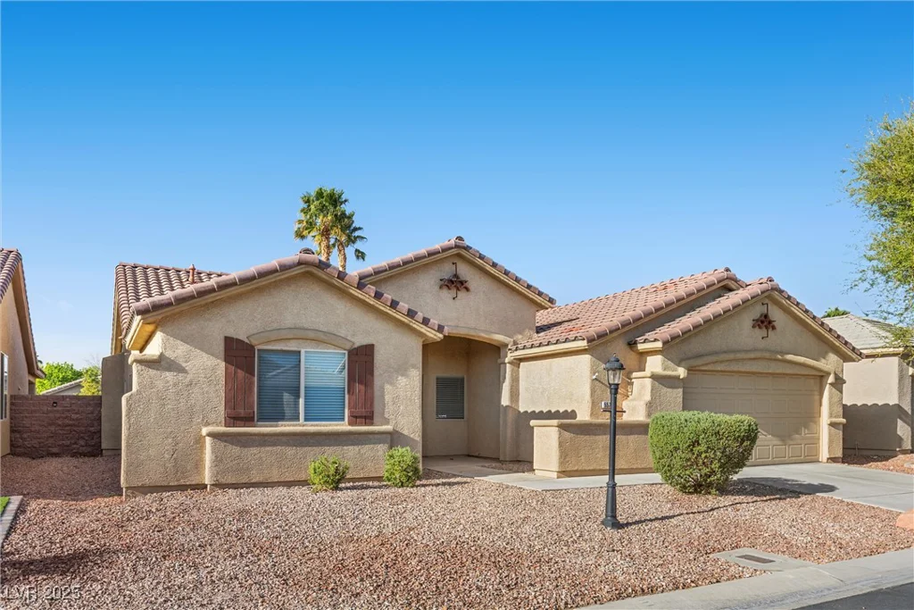 5577 Golden Leaf, Las Vegas, NV 89122