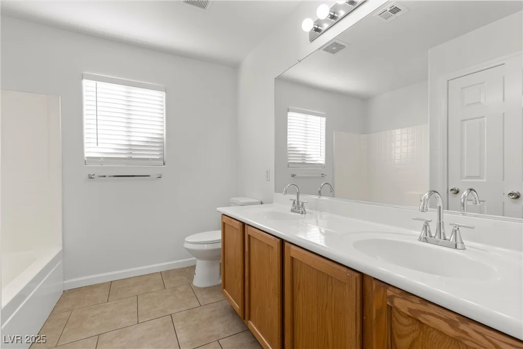 5577 Golden Leaf, Las Vegas, NV 89122