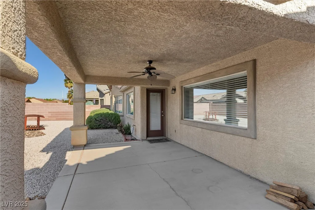 5577 Golden Leaf, Las Vegas, NV 89122