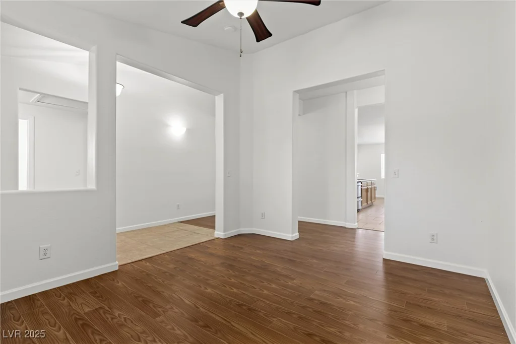 5577 Golden Leaf, Las Vegas, NV 89122