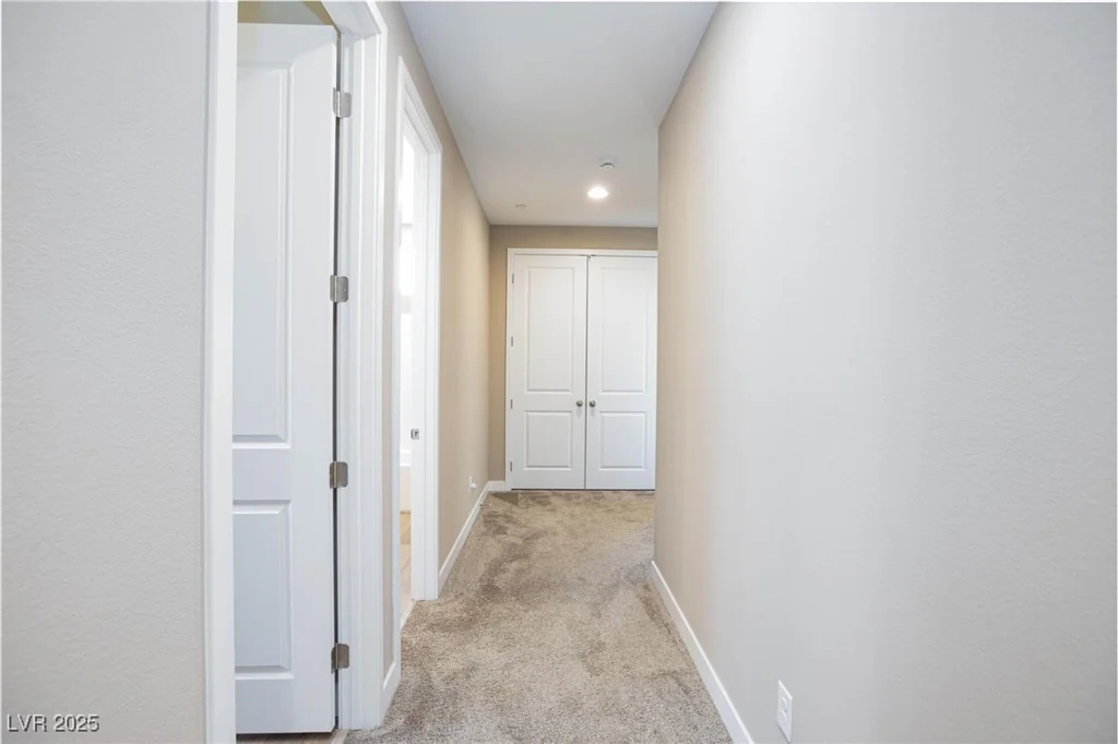 8873 Howell, Las Vegas, NV 89166