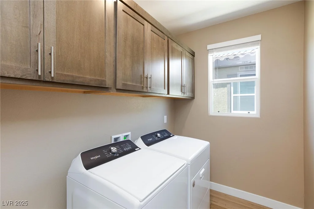 8873 Howell, Las Vegas, NV 89166