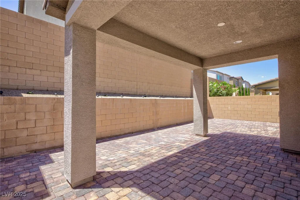8873 Howell, Las Vegas, NV 89166