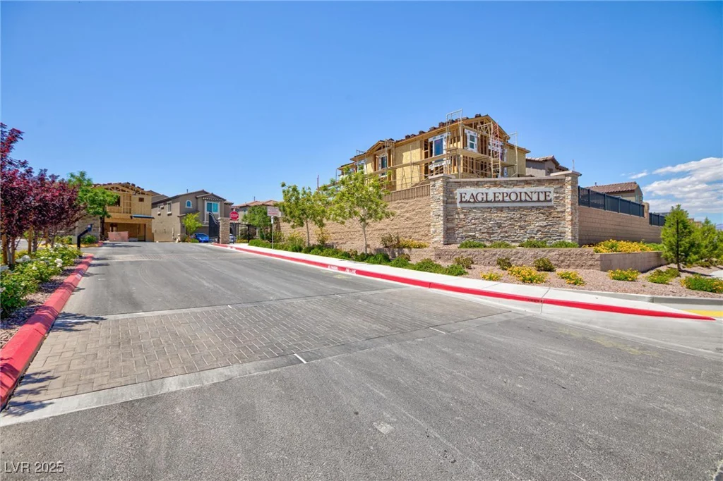 8873 Howell, Las Vegas, NV 89166