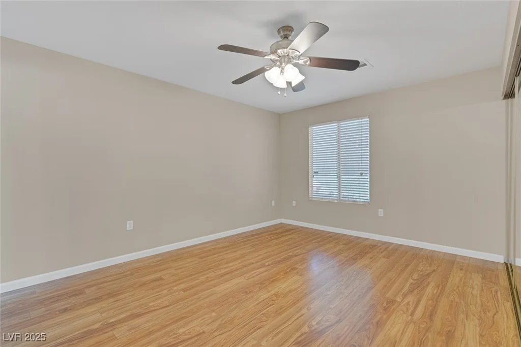 8452 Boseck, Las Vegas, NV 89145