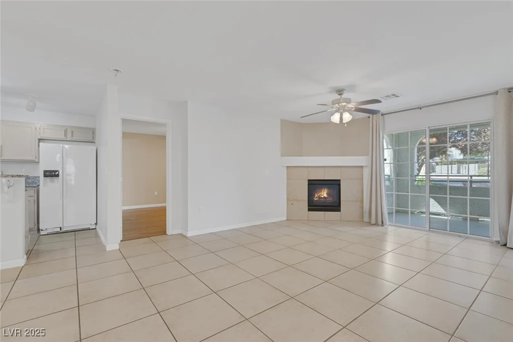 8452 Boseck, Las Vegas, NV 89145