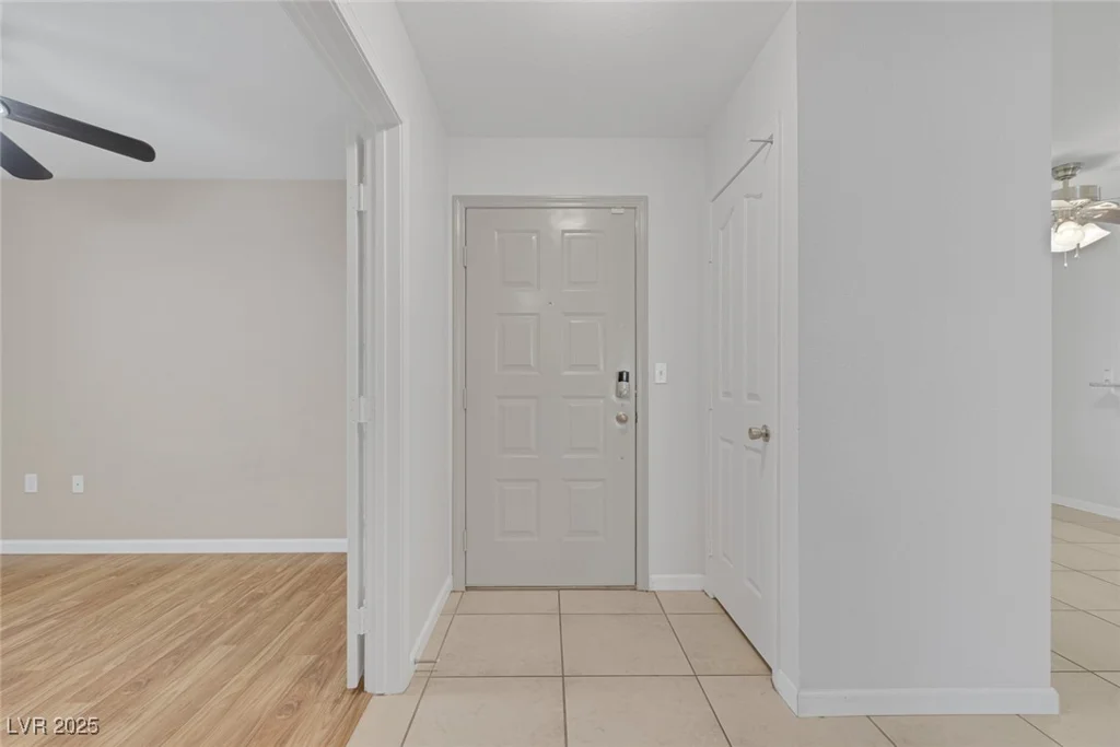 8452 Boseck, Las Vegas, NV 89145