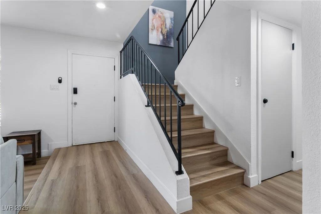 3019 Robar, Las Vegas, NV 89121